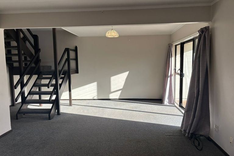 Photo of property in 10/61 Birdwood Avenue, Papatoetoe, Auckland, 2025
