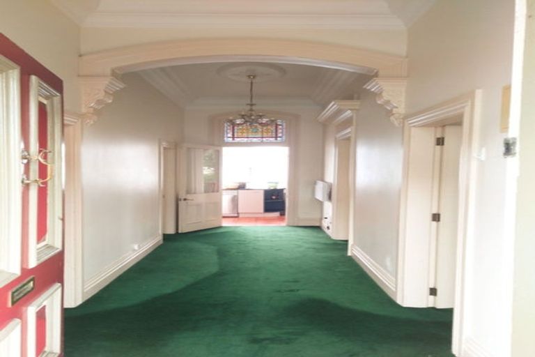 Photo of property in 2/205 The Terrace, Wellington Central, Wellington, 6011