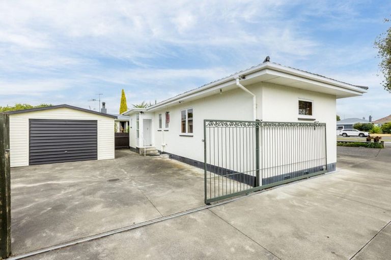 Photo of property in 224 Kennedy Road, Onekawa, Napier, 4110