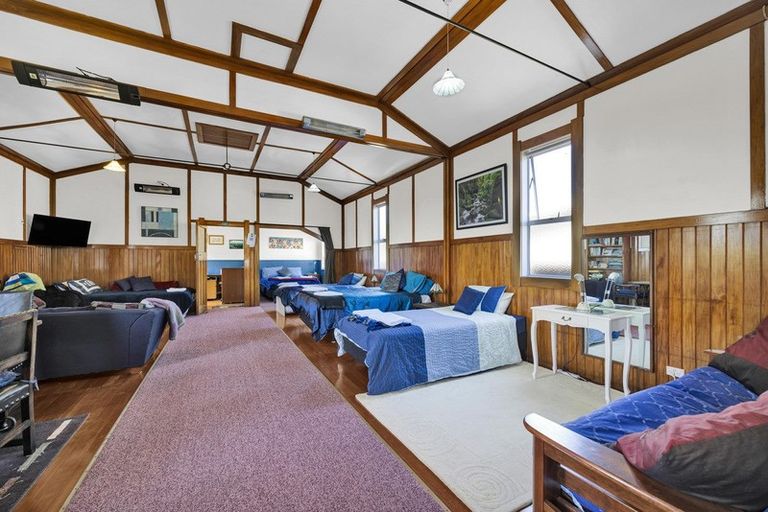 Photo of property in 433 Waihi Road, Normanby, Hawera, 4614