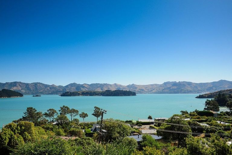 Photo of property in 28 Andersons Road, Charteris Bay, Governors Bay, 8971