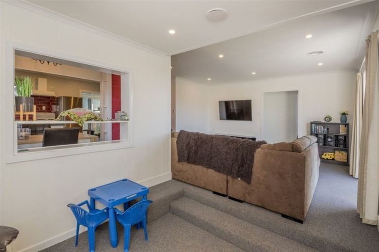 Photo of property in 3 Collingwood Street, Levin, 5510