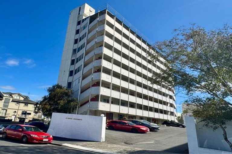 Photo of property in Melksham Towers, 402/131 Brougham Street, Mount Victoria, Wellington, 6011