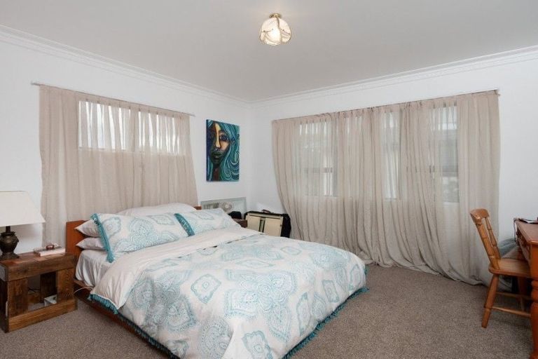 Photo of property in 1000 Papamoa Beach Road, Papamoa Beach, Papamoa, 3118