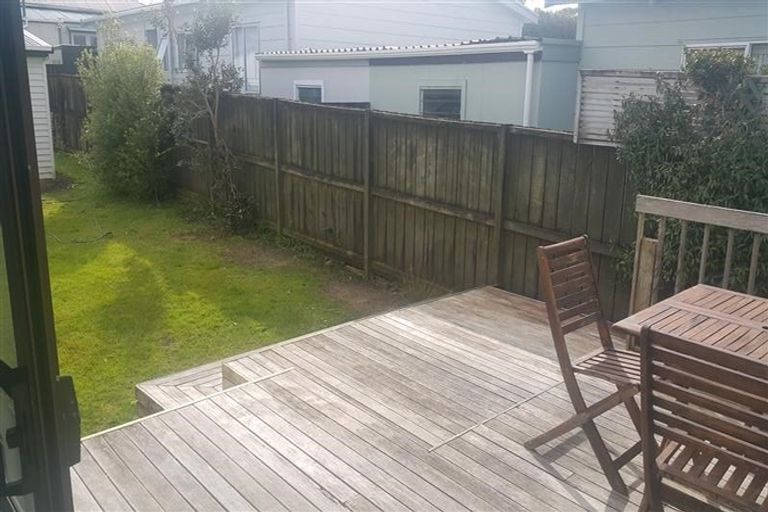 Photo of property in 1/86 Astley Avenue, New Lynn, Auckland, 0600