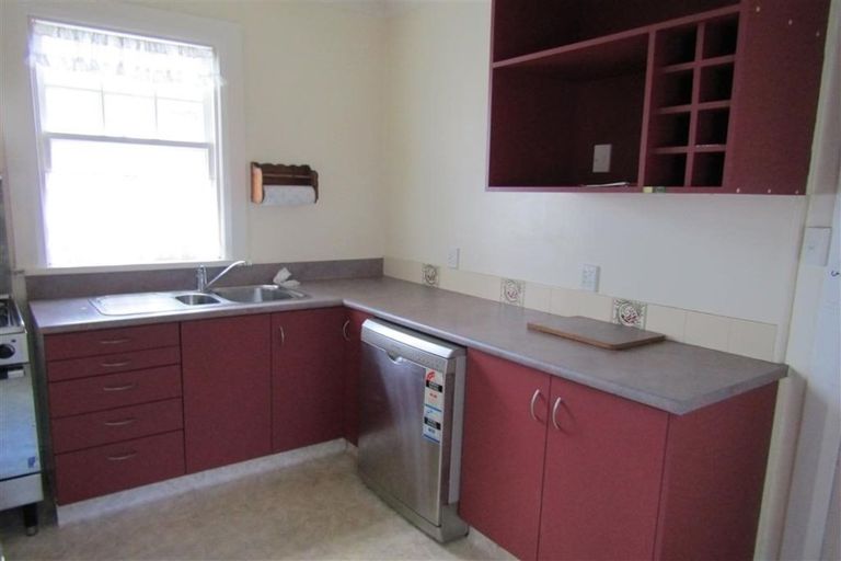 Photo of property in 44 Majoribanks Street, Mount Victoria, Wellington, 6011