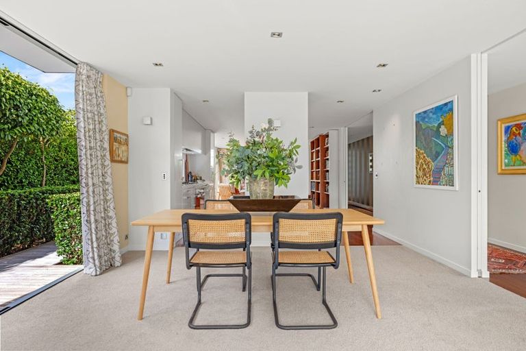 Photo of property in 9 Poynder Avenue, Merivale, Christchurch, 8014