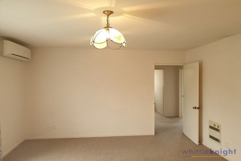 Photo of property in 2/20 Picton Avenue, Riccarton, Christchurch, 8011