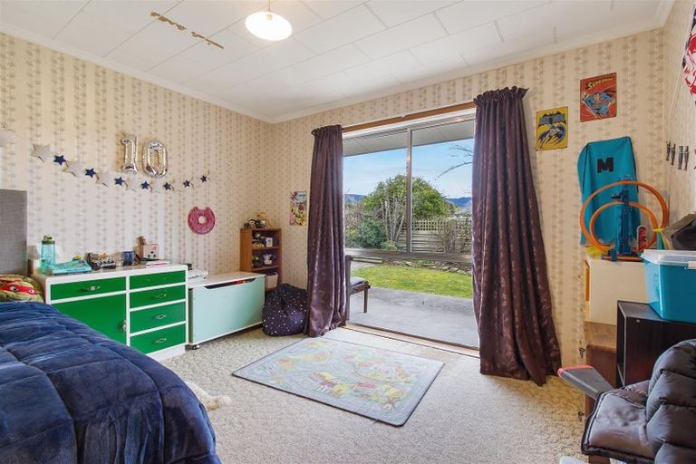 Photo of property in 11 Andrew Street, Waimate, 7924