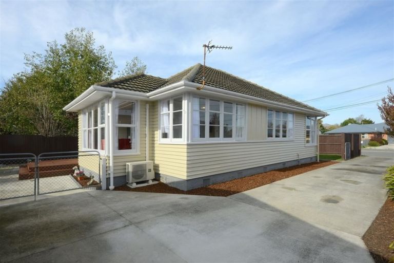 Photo of property in 73 Jollie Street, Linwood, Christchurch, 8062