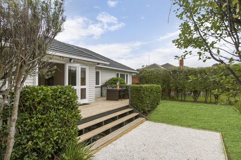 Photo of property in 1/74 Sutton Crescent, Papakura, 2110
