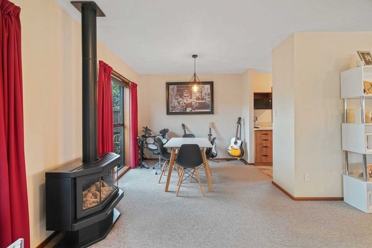 Photo of property in 1/13 Ridder Place, Halswell, Christchurch, 8025