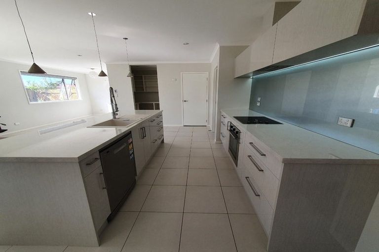 Photo of property in 45 Tiny Hill Drive, Rolleston, 7614