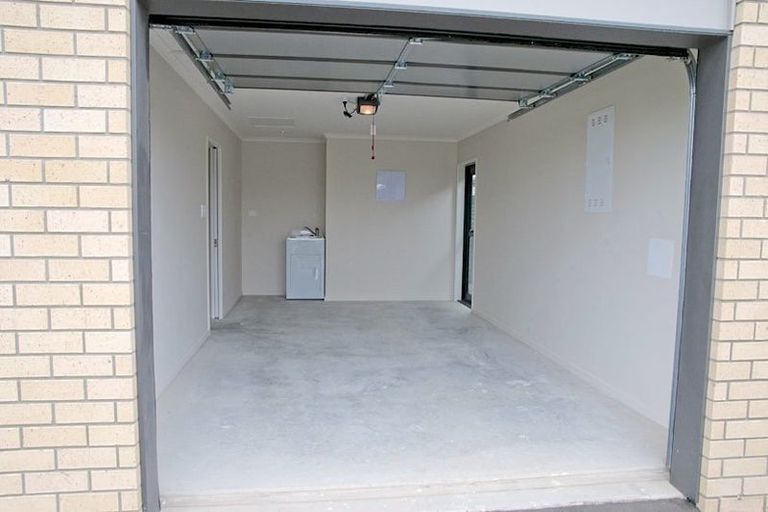 Photo of property in 9 Limbrick Crescent, Wigram, Christchurch, 8042