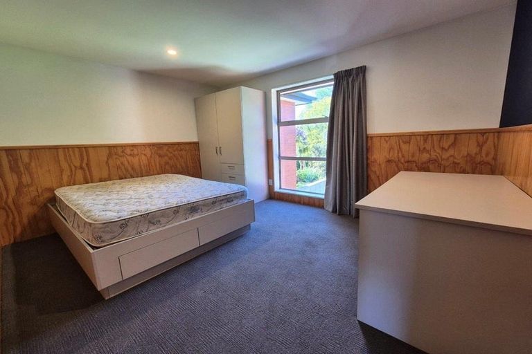 Photo of property in 17d Athol Terrace, Upper Riccarton, Christchurch, 8041