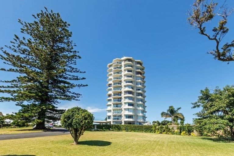 Photo of property in 10/90 Kitchener Road, Milford, Auckland, 0620