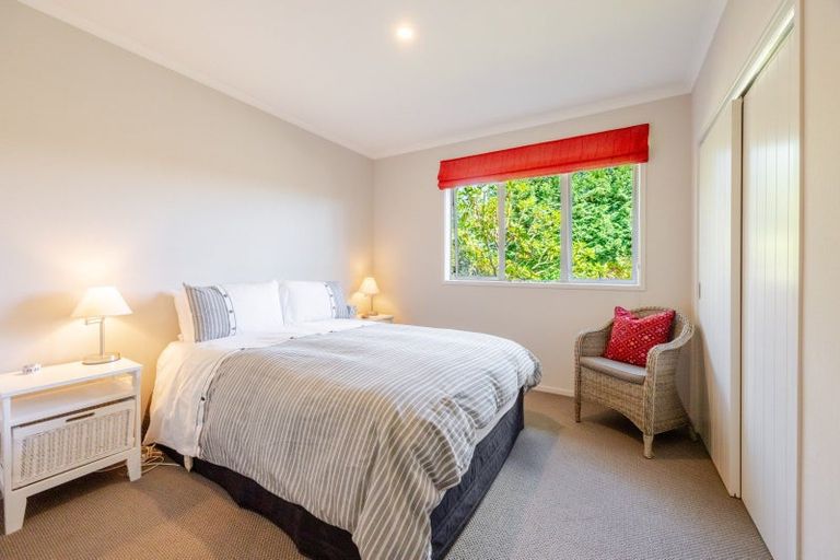 Photo of property in 1127 Pourerere Road, Omakere, Waipawa, 4271