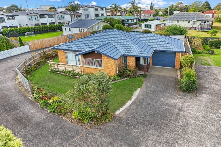 Photo of property in 678 Te Atatu Road, Te Atatu Peninsula, Auckland, 0610