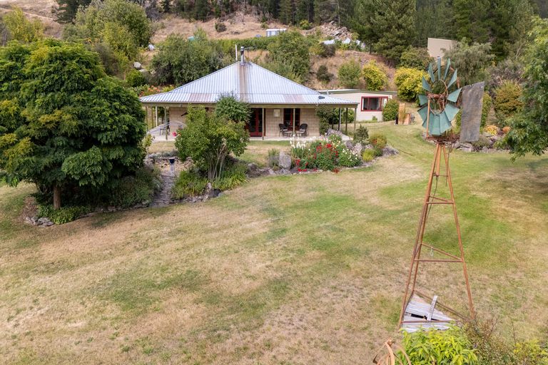 Photo of property in 379 Strode Road, Earnscleugh, Alexandra, 9391