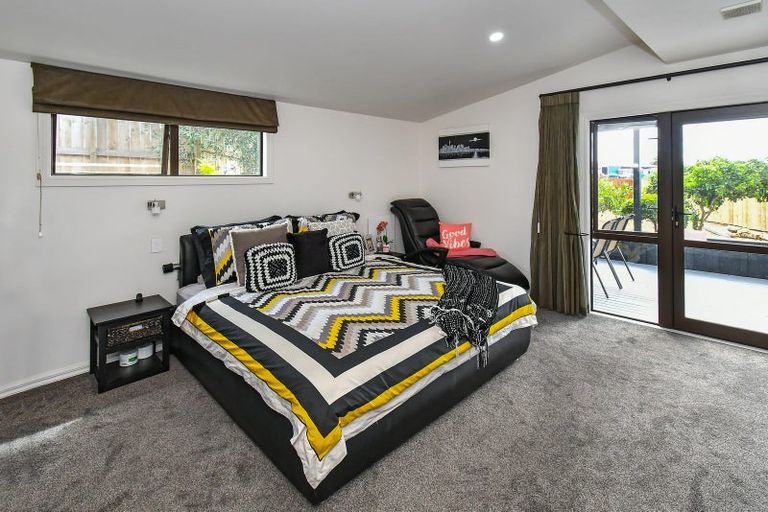 Photo of property in 9 Ambedkar Way, Pukekohe, 2120