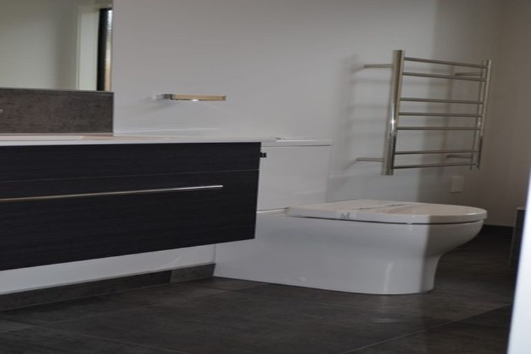 Photo of property in 59 Crown Street, Papamoa, 3118