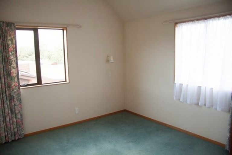 Photo of property in 6 Miro Street, Woburn, Lower Hutt, 5010