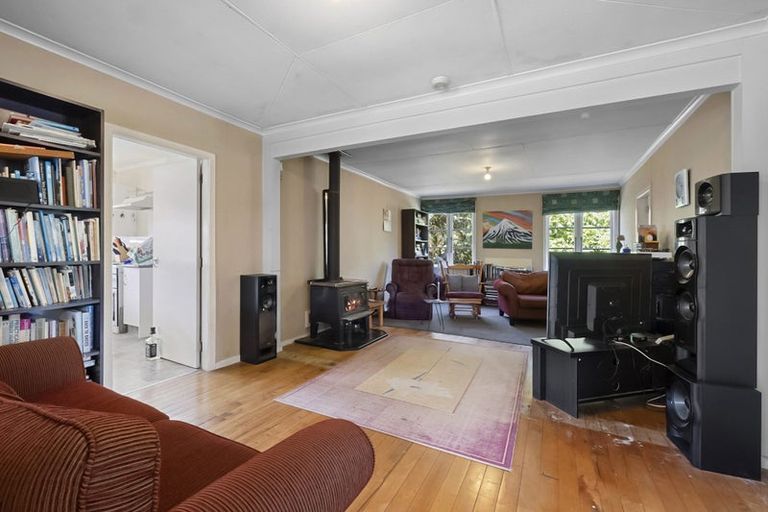 Photo of property in 7110 Ohura Road, Kohuratahi, Stratford, 4396