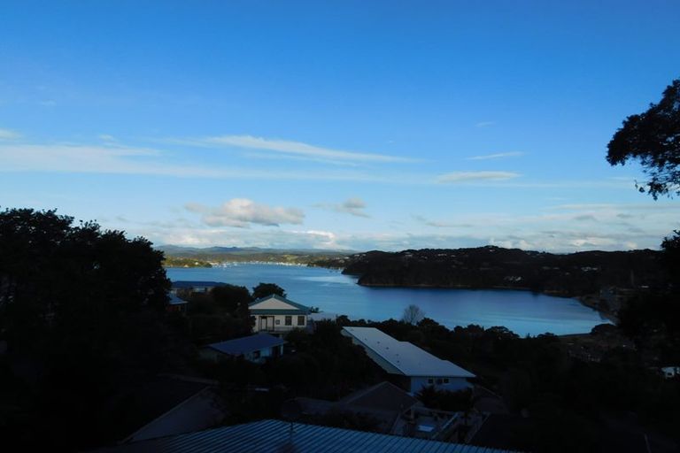 Photo of property in 4 Coutts Avenue, Paihia, 0200