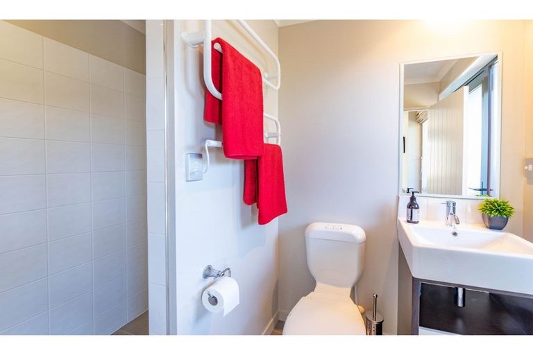 Photo of property in 4 Ryton Place, Lake Coleridge, 7572