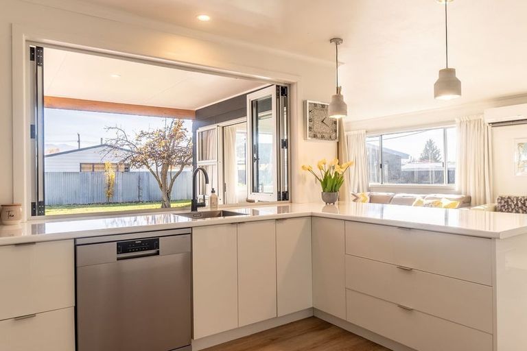 Photo of property in 27 Pukaki Place, Twizel, 7901