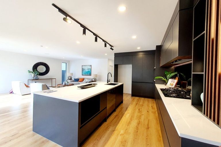 Photo of property in 5 Sager Midgley Road, Hobsonville, Auckland, 0616