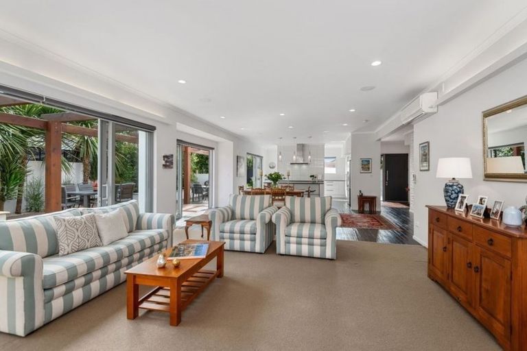 Photo of property in 379b Papanui Road, Strowan, Christchurch, 8052