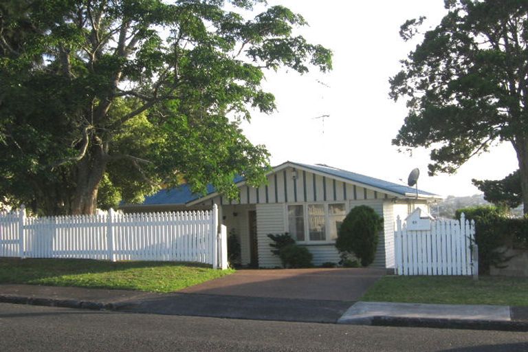 Photo of property in 61 Bruce Road, Glenfield, Auckland, 0629
