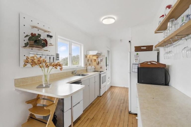 Photo of property in 32 Stanaway Street, Hillcrest, Auckland, 0627