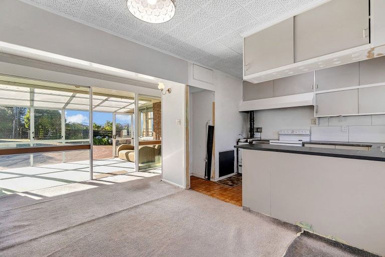 Photo of property in 80 Kahu Road, Paremata, Porirua, 5024