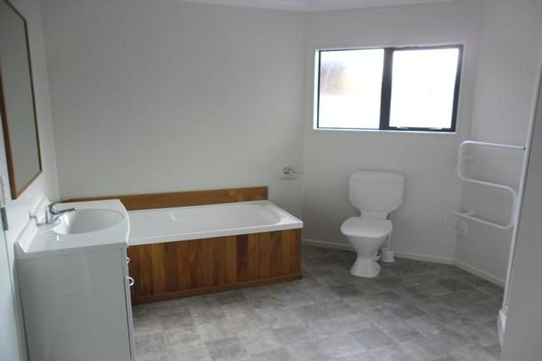 Photo of property in 19 Mandel Mews, Waiwhetu, Lower Hutt, 5010