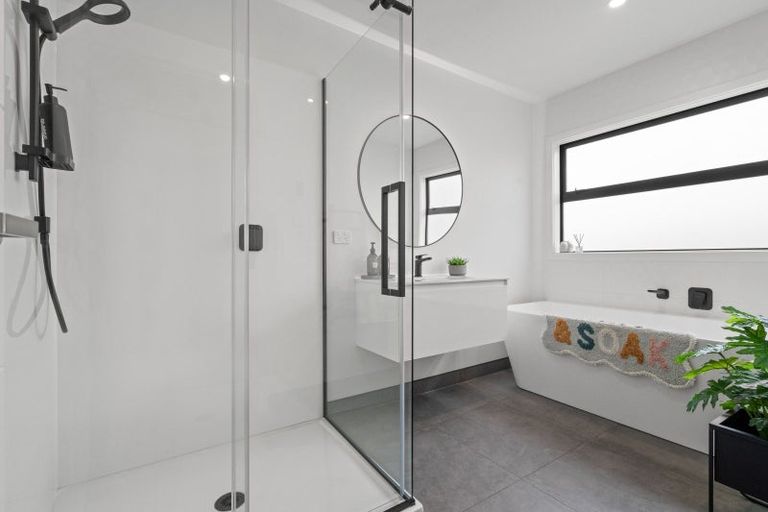 Photo of property in 58 Gimson Street, Solway, Masterton, 5810