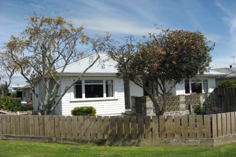 Photo of property in 3/95 Parkers Road, Tahunanui, Nelson, 7011