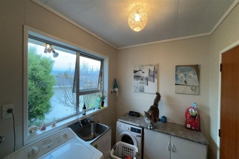 Photo of property in 44 Nevada Drive, Merrilands, New Plymouth, 4312