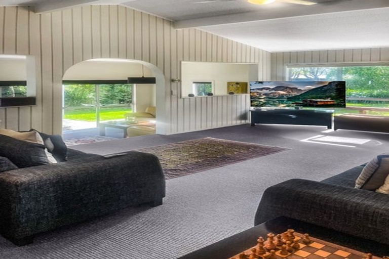 Photo of property in 73 Iranui Road, Inner Kaiti, Gisborne, 4010