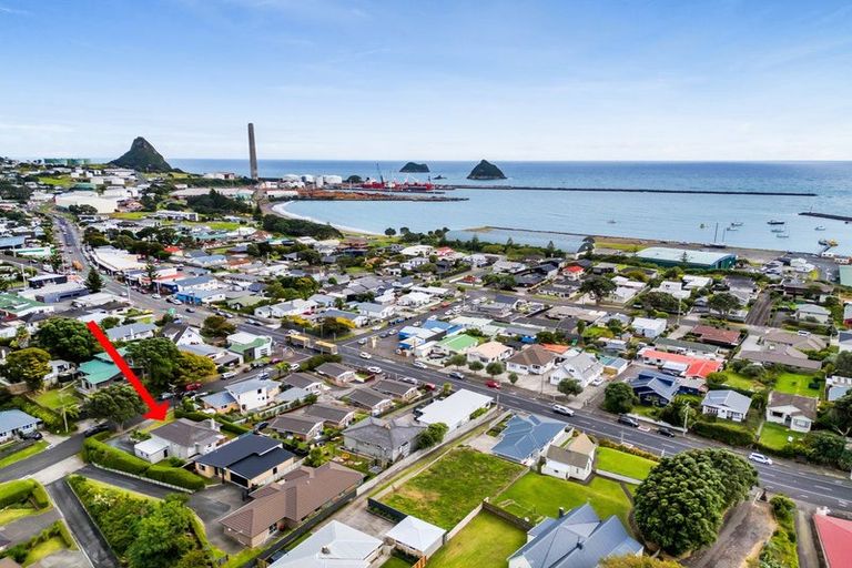 Photo of property in 17 Rainsford Street, Moturoa, New Plymouth, 4310