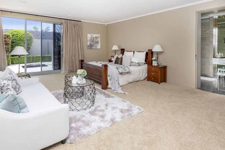 Photo of property in 5 Te Akau Crescent, Bucklands Beach, Auckland, 2012