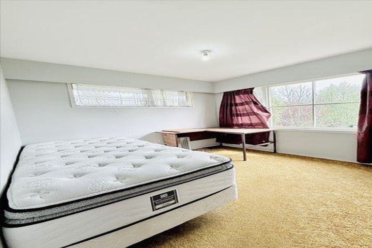 Photo of property in 16 Rutherglen Avenue, Ilam, Christchurch, 8041