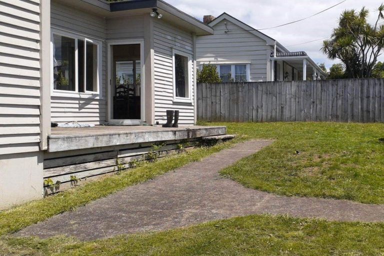 Photo of property in 8a Albert Street, Waihi, 3610