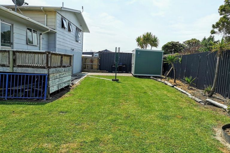 Photo of property in 10a Karaka Street, Castlecliff, Whanganui, 4501