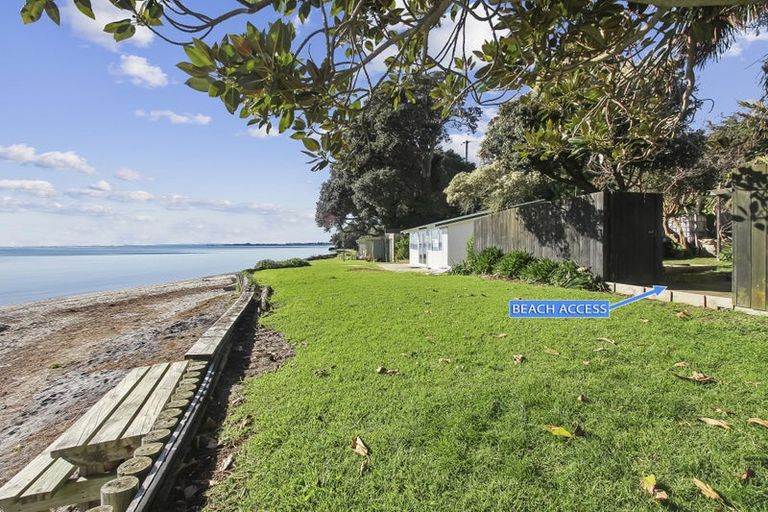 Photo of property in 73 Torkar Road, Clarks Beach, 2122