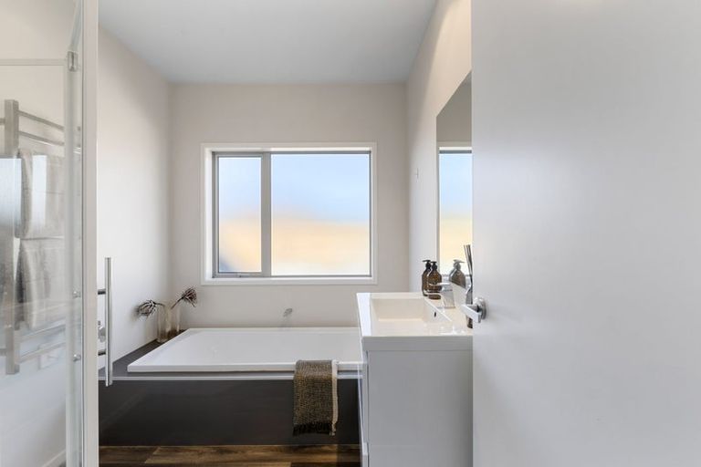 Photo of property in 98 Stirling Drive, Morrinsville, 3300