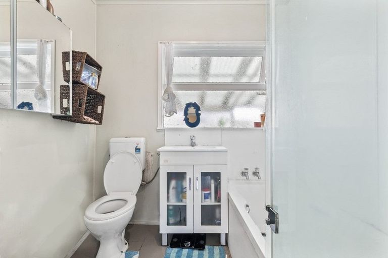 Photo of property in 3/8 Overton Road, Papatoetoe, Auckland, 2025