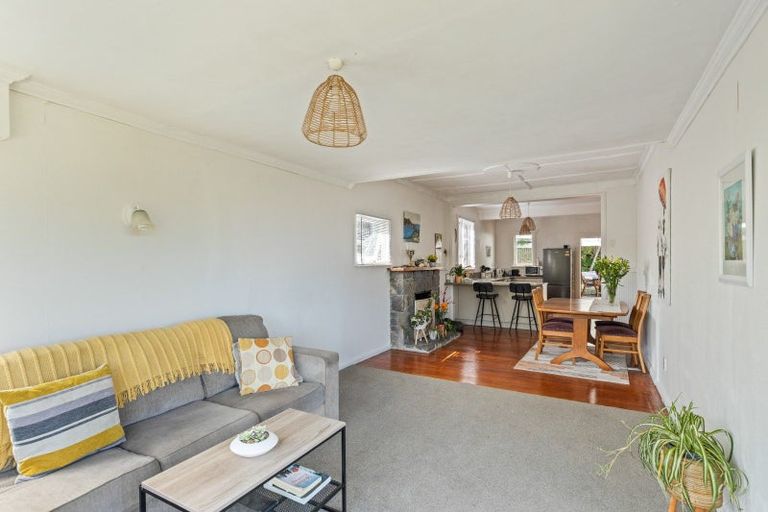 Photo of property in 383 Saint Aubyn Street, Moturoa, New Plymouth, 4310