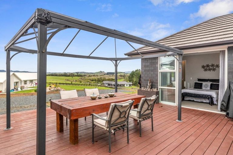 Photo of property in 98 Vineyard Road, Te Kauwhata, 3782